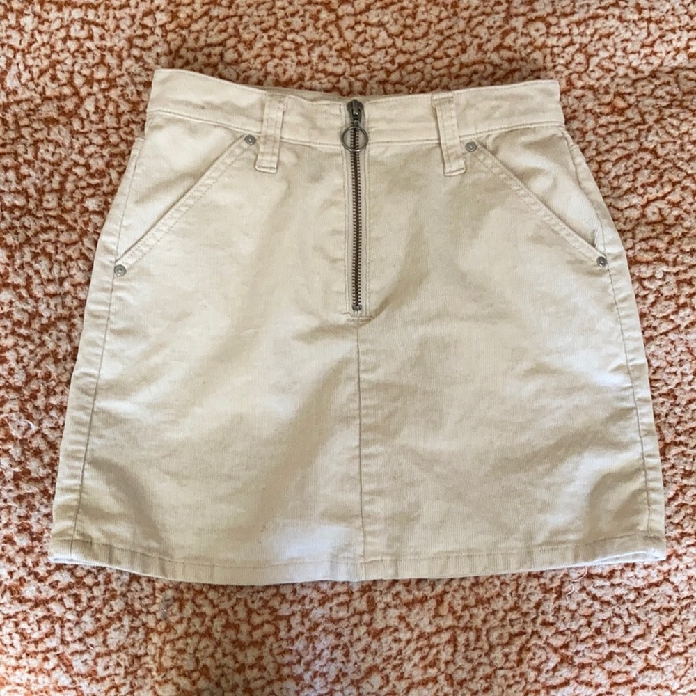 A cute, barely wore skirt